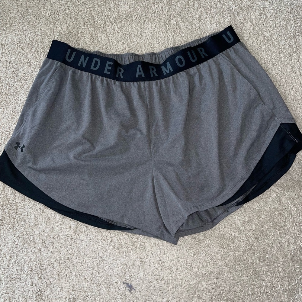 Under armour shorts size 3x